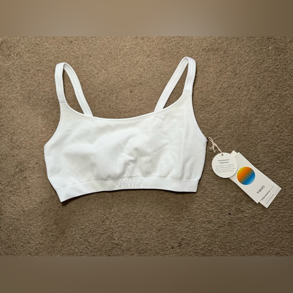 NWT Vuori Helix Seamless Sports Bra * White * Small